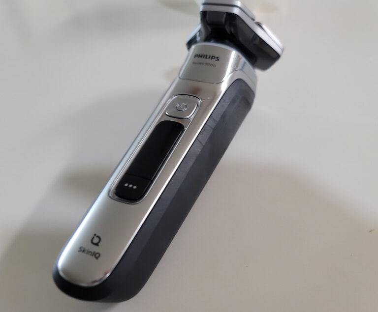 내가 선택한 전기면도기 필립스 전기면도기 9000 장단점 및 사용방법