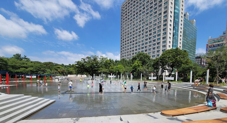 목동 파리공원 바닥분수 우리 동네 야외 워터파크 양천구 가 볼만한 곳